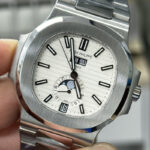 パテックフィリップノーチラスコピー5726 1A 010 Cal.324 S QA LU 24H/303 - 画像 (3)