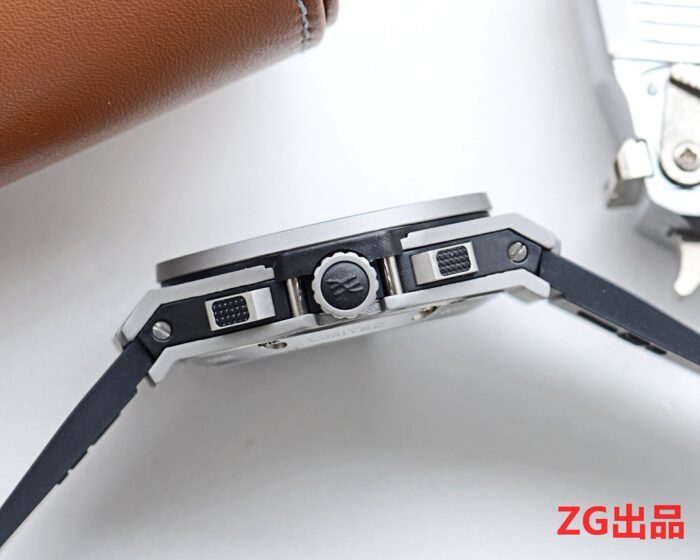 ウブロビッグバンコピー時計44mm VKクォーツムーブメント日本製 - 画像 (5)