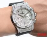 ウブロ偽物クラシックフュージョン ダイヤモンド43mm VKクォーツムーブメント
