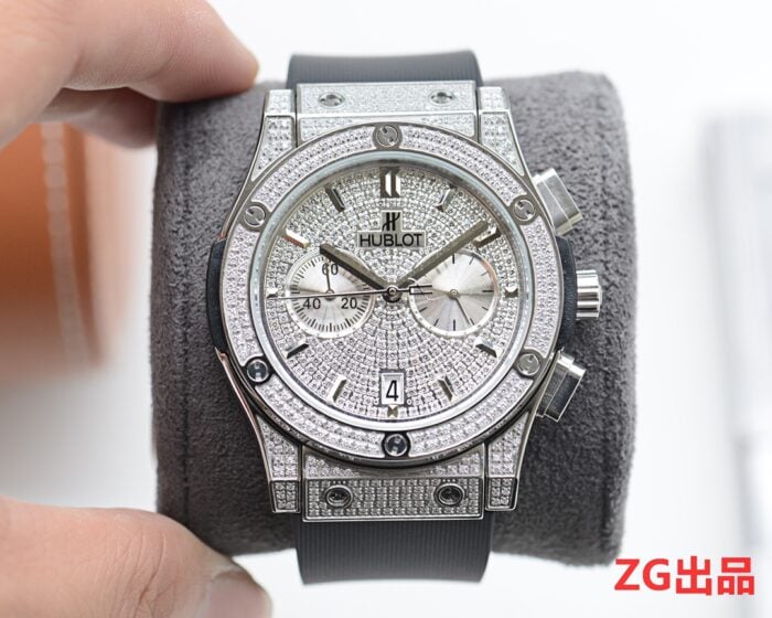 ウブロ偽物クラシックフュージョン ダイヤモンド43mm VKクォーツムーブメント - 画像 (5)