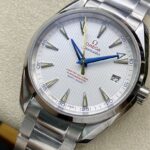 オメガ シーマスターコピー 231.10.42.21.02.004 Cal.8500ムーブメント