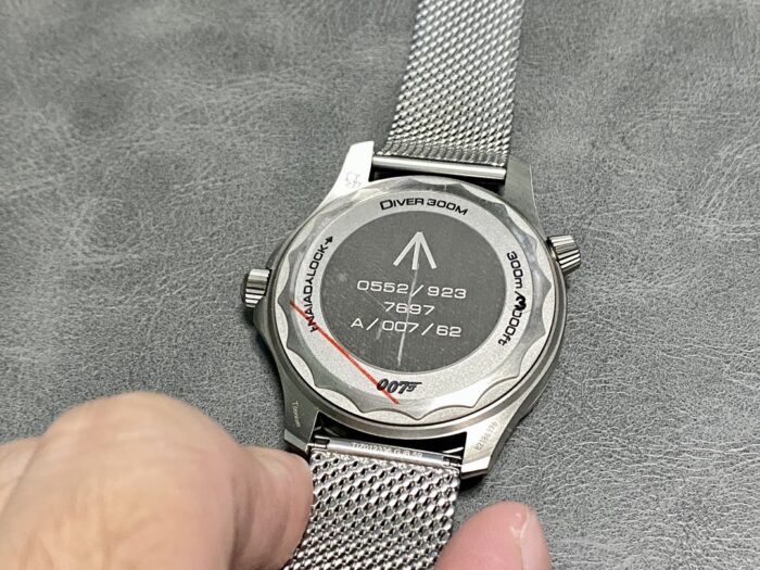 オメガシーマスターコピー 210.90.42.20.01.001Cal.8806ムーブメント - 画像 (7)