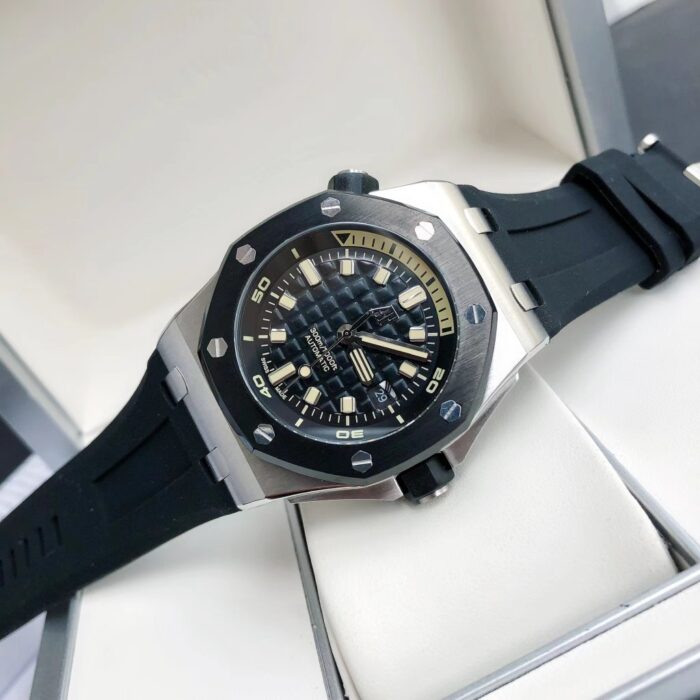 オーデマ ピゲ偽物 ロイヤルオークオフショア ダイバー 15720CN.OO.A002CA.01 - 画像 (4)
