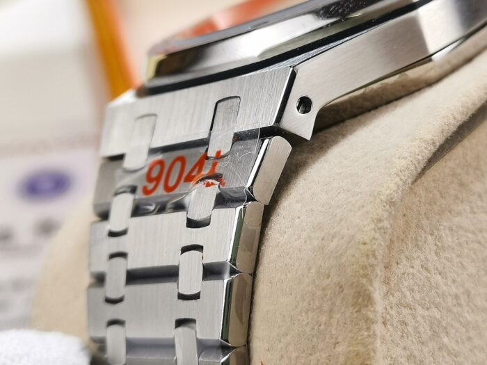 オーデマピゲコピーロイヤルオーク 15400ST.OO.1220ST.03 Miyota8215日本製ムーブメント - 画像 (7)