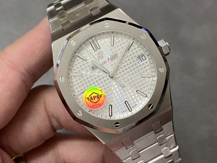 オーデマピゲ ロイヤルオーク４１ｍｍ 15500ST.OO.1220ST.04 クローンCal.4302ムーブメント - 画像 (1)