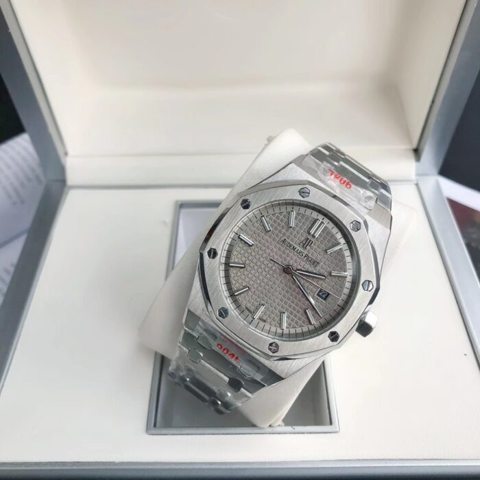 オーデマピゲコピー時計ロイヤルオーク41mm 15500 グレー - 画像 (1)