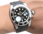 ロレックスコピーサブマリーナー ラバーバンド116610LN MIYOTA 8215 自動巻き ムーブメント