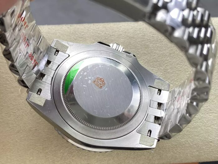 ロレックスGMTマスター126710コピー時計Swiss ETA社 2836-2 ムーブメント - 画像 (8)