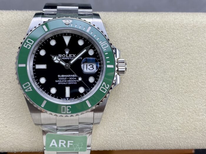 ロレックス サブマリーナーコピー126610LV Swiss ETA社2836-2ムーブメント - 画像 (2)