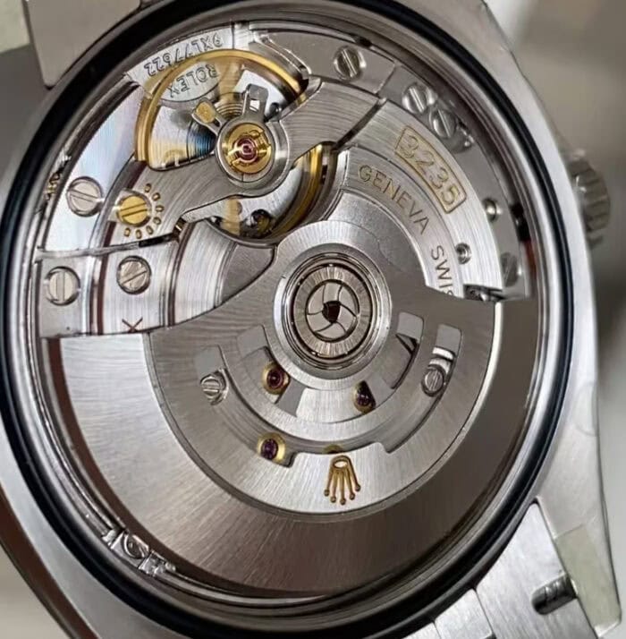 ロレックスサブマリーナー126610LVコピー時計41MM クローンCAL.3235 ARF工場 - 画像 (9)