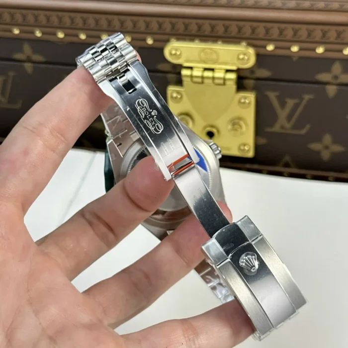ロレックス スカイドゥエラーレプリカ製品42 mm 336934 0006 ホワイト文字盤 - 画像 (8)