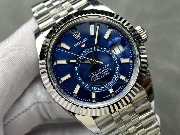 ロレックス スカイドゥエラー 偽物時計 42mm 336934 0006 ブルー文字盤 - 画像 (1)