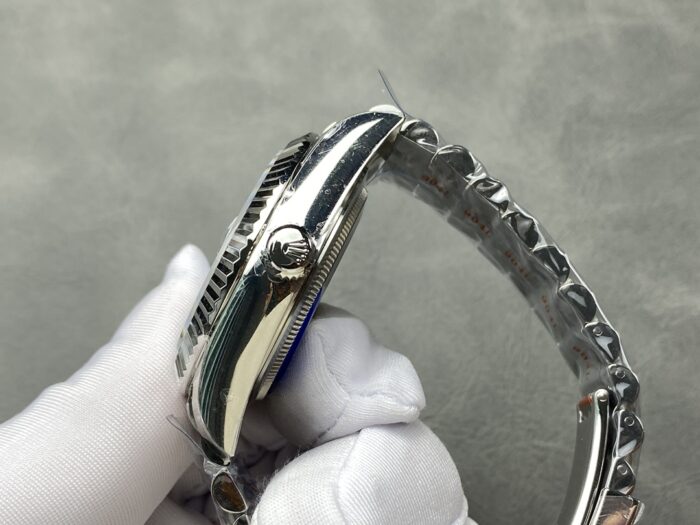 ロレックス スカイドゥエラー 偽物時計 42mm 336934 0006 ブルー文字盤 - 画像 (7)