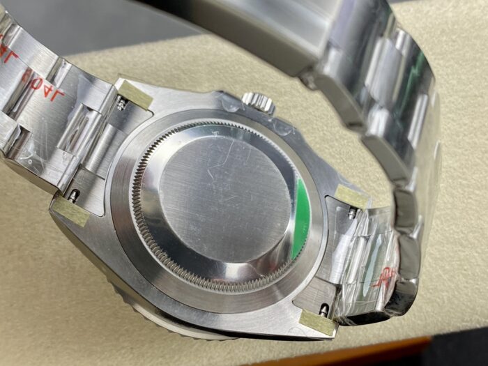 ロレックススーパーコピーサブマリーナー124060 41MM クローンCAL.3230 ARF工場 - 画像 (9)