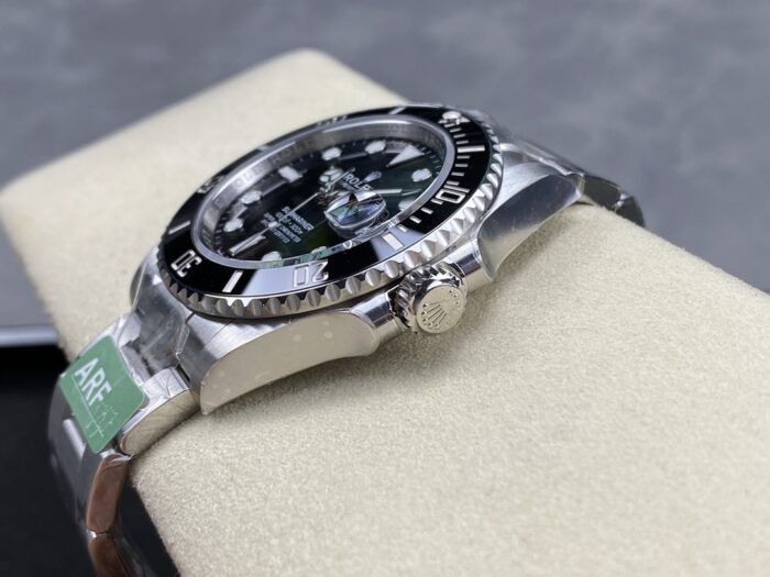 ロレックススーパーコピーサブマリーナー126610LN 41MM クローンCAL.3235 ARF工場 - 画像 (8)