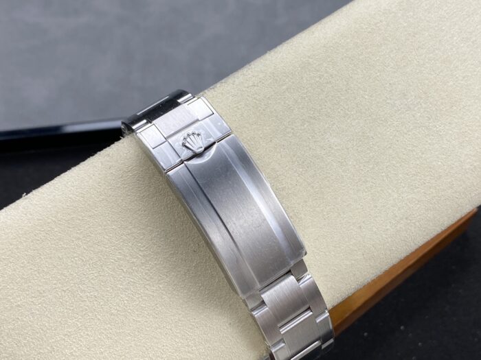 ロレックススーパーコピーサブマリーナー126610LN 41MM クローンCAL.3235 ARF工場 - 画像 (12)