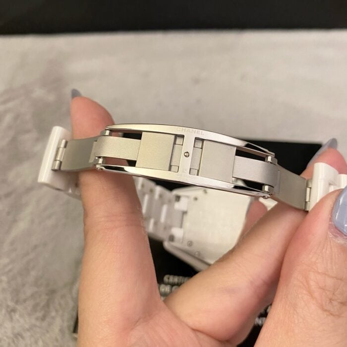 シャネル J12コピー時計 38MM Asianムーブメント自動巻き - 画像 (6)