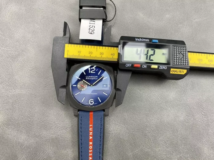 パネライルミノール コピー PAM 01529 Cal.P.9010ムーブメントVS工場 - 画像 (9)
