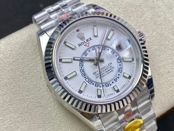 ロレックス スカイドゥエラーレプリカ製品42 mm 336934 0006 ホワイト文字盤 - 画像 (2)