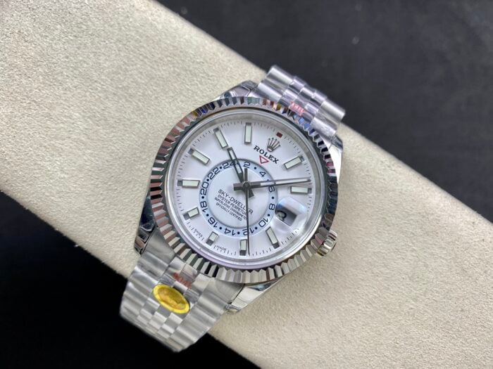 ロレックス スカイドゥエラーレプリカ製品42 mm 336934 0006 ホワイト文字盤 - 画像 (4)
