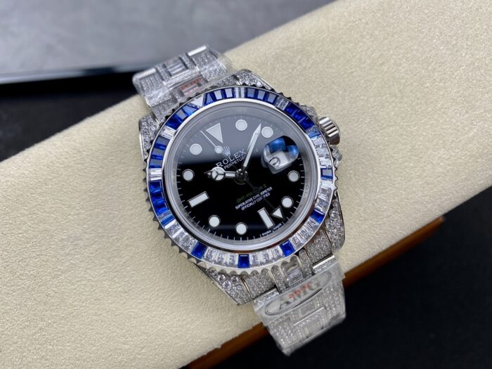 ロレックスレプリカ製品 GMT マスター AMG 126710BLRO 40mmデュアルタイム ブラックダイヤル ダイヤモンドウォッチ - 画像 (4)