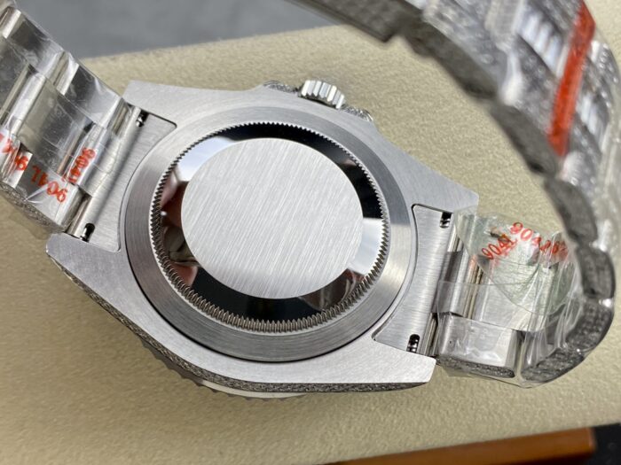 ロレックスレプリカ製品 GMT マスター AMG 126710BLRO 40mmデュアルタイム ブラックダイヤル ダイヤモンドウォッチ - 画像 (8)