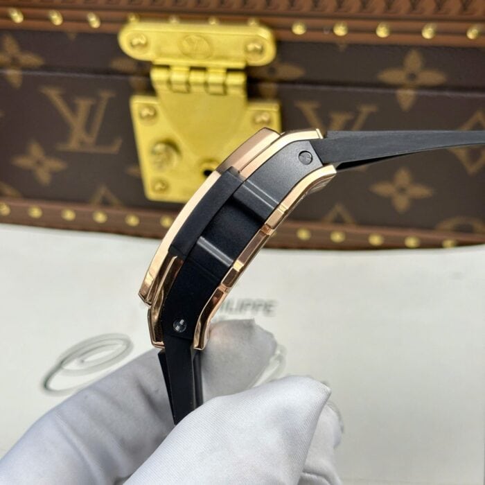 ウブロコピースピリット オブ ビッグ・バン キングゴールドRef.642.OX.0180.RXcal. HUB4700ムーブメントBBF工場 - 画像 (8)