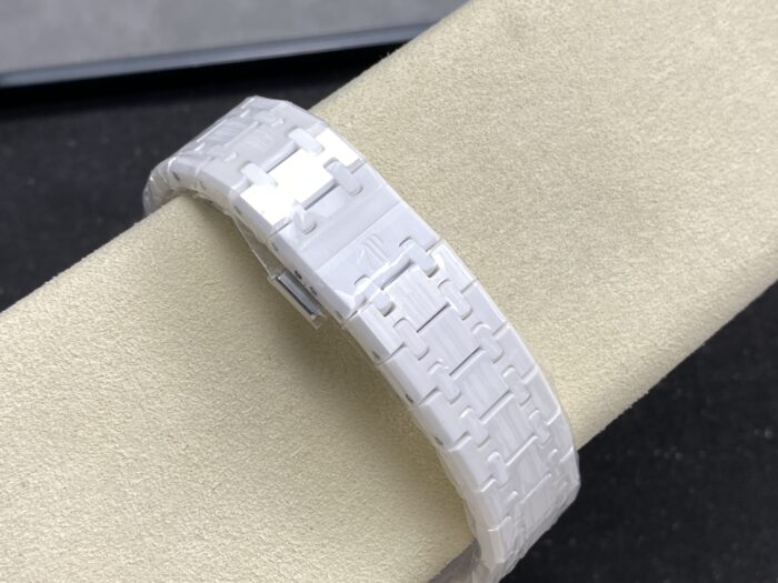 オーデマピゲ ロイヤルオークコピー15500 ブラックダイアル Cal.4302 APS工場 - 画像 (10)