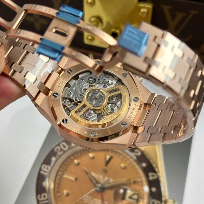 オーデマピゲロイヤルオークコピー クロノグラフ26239OR.OO.1220OR.02 APS工場 - 画像 (12)
