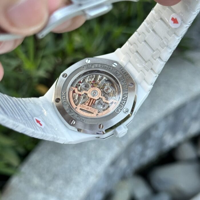 オーデマ・ピゲ ロイヤルオークコピー パーペチュアルカレンダー 26579CB.OO.1225CB.01 ホワイトセラミック - 画像 (9)