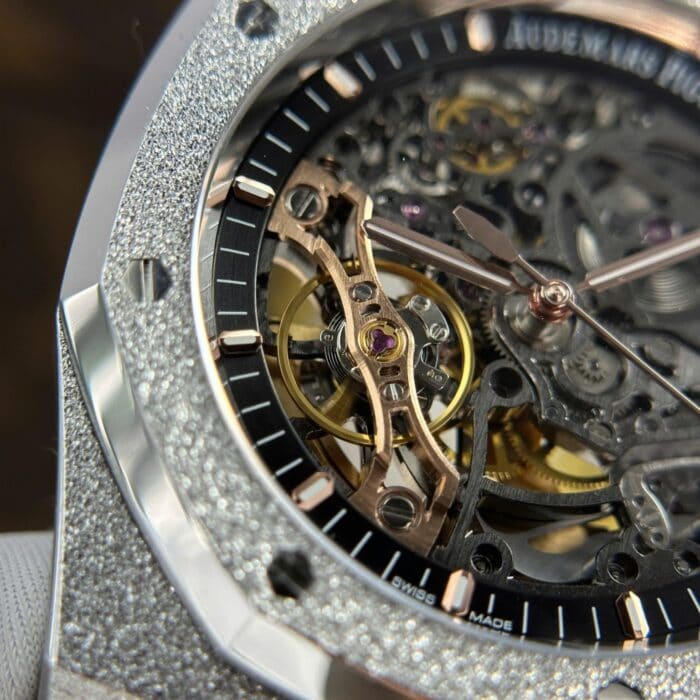 オーデマ・ピゲ ロイヤルオークコピー フロステッドゴールド ダブルバランスホイール オープンワーク 15407BC.GG.1224BC.01 THB工場 - 画像 (8)