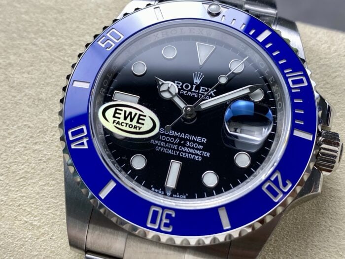 ロレックスサブマリーナースーパーコピー126619LB 41MM Cal.3235 EWE工場 - 画像 (1)