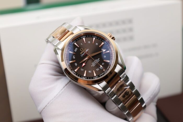 オメガ スーパーコピーシーマスター GMT Cal.8605ムーブメントVS工場 - 画像 (1)