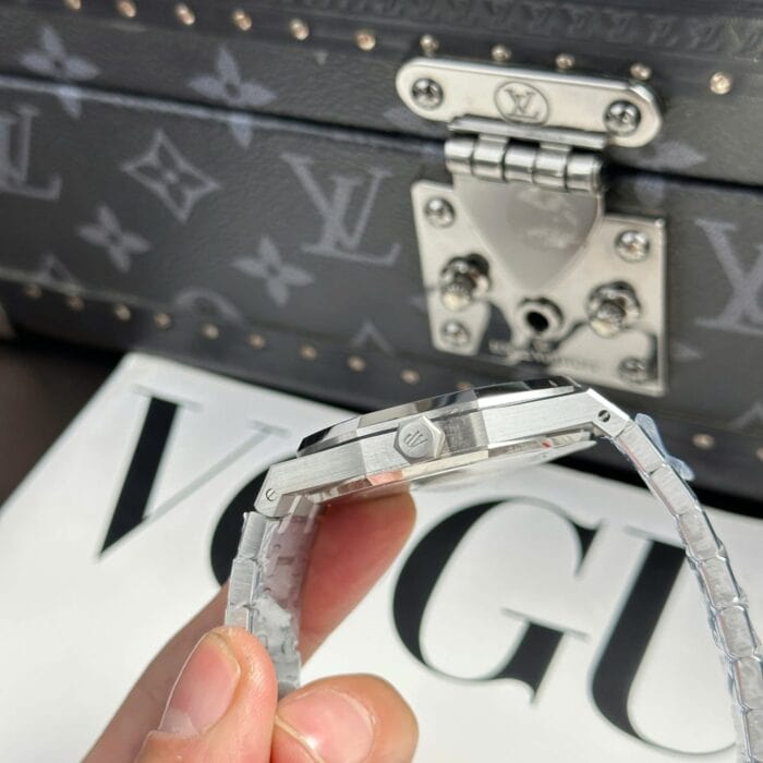 オーデマ ピゲ ロイヤルオークスーパーコピー15400ST Blue文字盤 41mm APS工場 - 画像 (9)