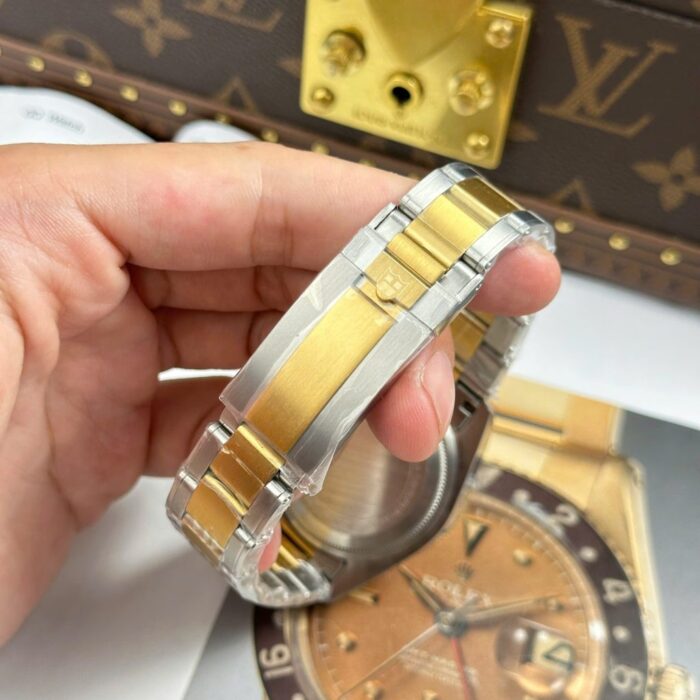 チューダーコピーブラックベイ GMT S&GM79833MN Cal.MT5652ムーブメント - 画像 (12)