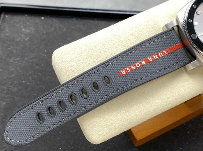 パネライサブマーシブルスーパーコピー PAM01681 - 画像 (9)