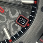 オーデマ ピゲロイヤルオークコピー15500 DiW カーボン 赤い針 - 画像 (7)