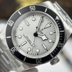 2025年の新作チューダーコピー ブラックベイ68 M7943A1A0NU-0002 - 画像 (2)