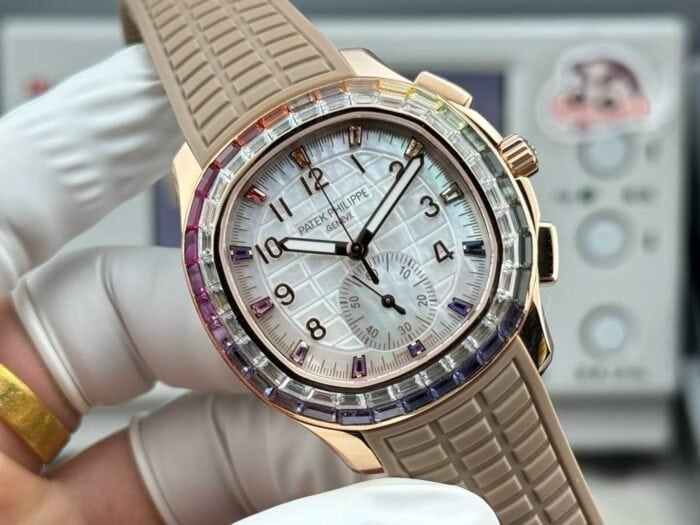 パテックフィリップ アクアノートコピー 7968/300R-001 - 画像 (9)