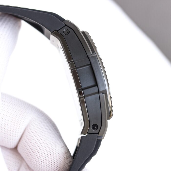 ウブロスピリット オブ ビッグバン646.CI.0110.RX.DPM24高品質コピー時計 - 画像 (7)