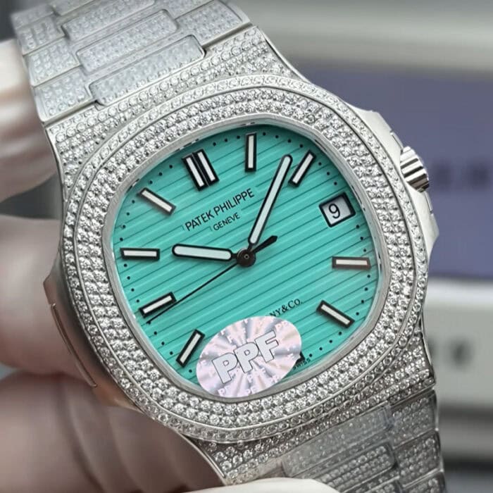 パテック フィリップコピーノーチラス 5711/1A-018 ダイヤモデル - 画像 (1)