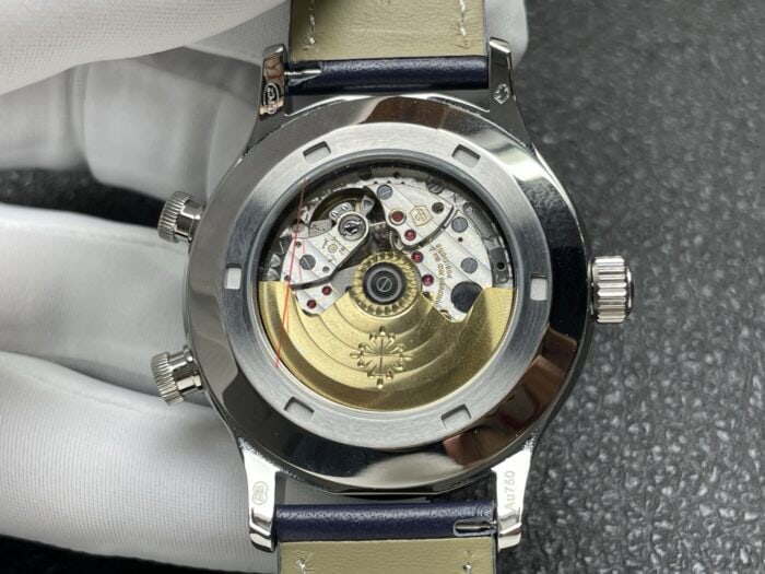 パテックフィリップスーパーコピーカラトラバ 5524G–001 - 画像 (5)