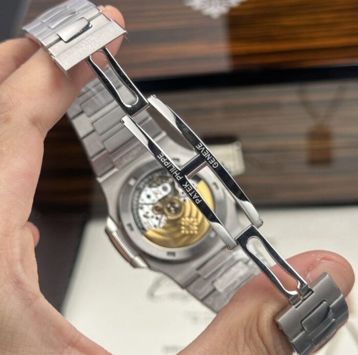 パテック フィリップノーチラスコピー5711/110P-001 - 画像 (6)