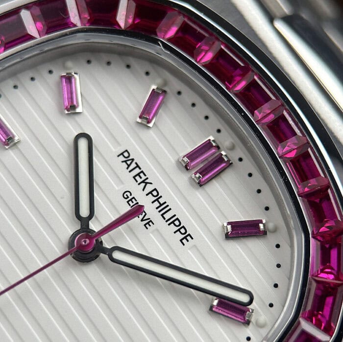 パテック フィリップノーチラス5711コピーホワイト文字盤 - 画像 (13)