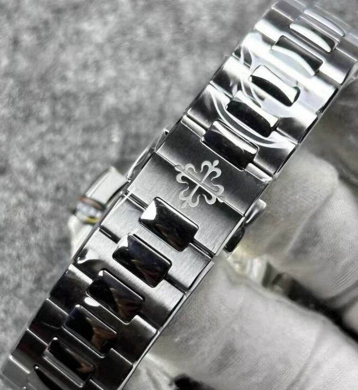 高品質の パテック フィリップ ノーチラスコピー5811/1G-001 - 画像 (4)