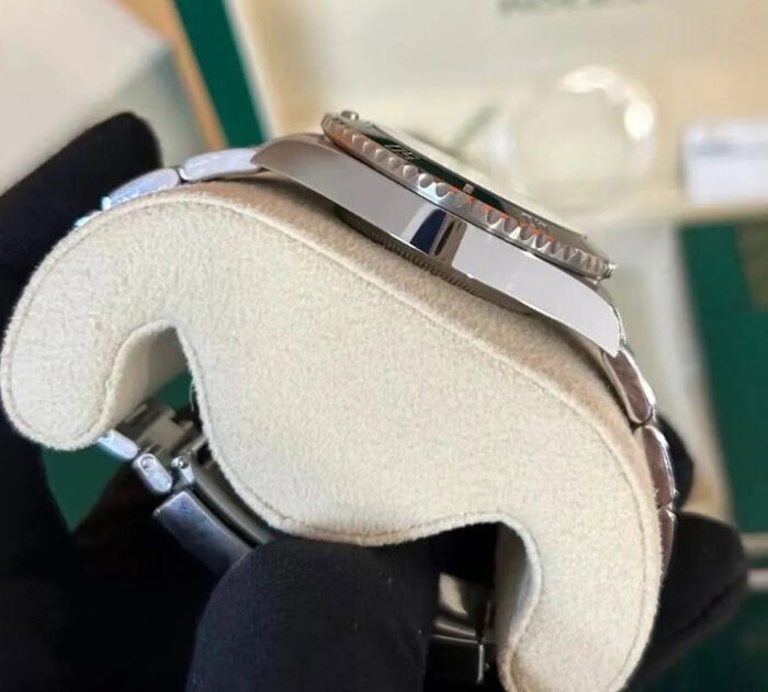 ロレックス サブマリーナー124060コピーcal.3230ムーブメントVS工場 - 画像 (5)