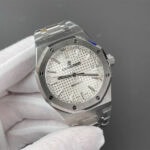 オーデマ・ピゲロイヤル オーク15450STコピー 37mm cal.3120搭載