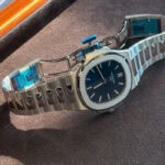 パテック フィリップ コピーノーチラス5610/1P-001 50周年記念38mm - 画像 (4)